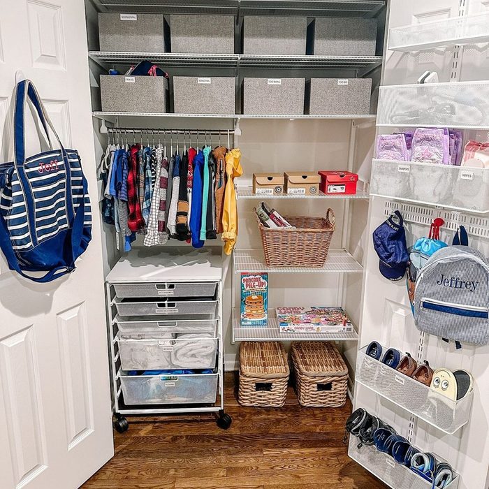 8 Best Closet Organizer Ideas Door Rack Courtesy @sbringingtidyhome Instagram